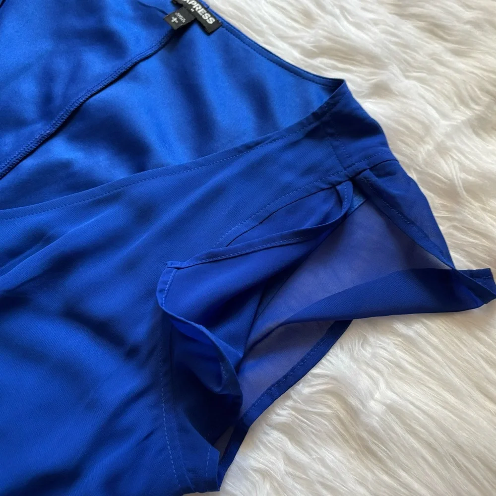 💙💙Express Royal Blue V-Neck Dress with Flutter Sleeves - Picture 7 of 10